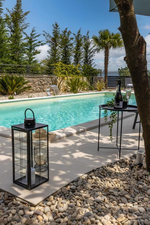 Villa Adriatic, Apartment Rebecca With Heated Swimming Pool, Sew View, Childrens Playground Ičići Εξωτερικό φωτογραφία